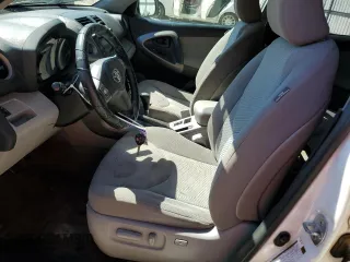 2007 Toyota RAV4 Limited with VIN JTMZD31V775033582, listed as a Copart auction lot 49272145 with 194,681 mi miles and Salvage Title. Bid and sale history available at carsss.com. Image 7.