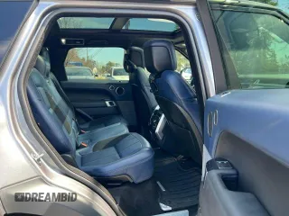 2021 Land Rover Range Rover Sport HSE Dynamic with VIN SALWR2SE7MA770385, listed as a Copart auction lot 61390005 with 128,420 mi miles and Clean title. Bid and sale history available at DreamBid. Image 6.