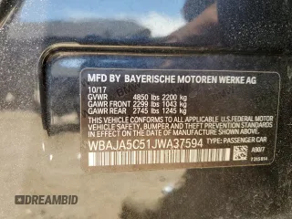 2018 BMW 5 Series 530i z VIN WBAJA5C51JWA37594, wystawiony jako Copart lot #63375575 z przebiegiem 139 974 mil mil oraz Czysty tytuł • Clean title. Historia ofert i sprzedaży dostępna na DreamBid. Obrazek 12.