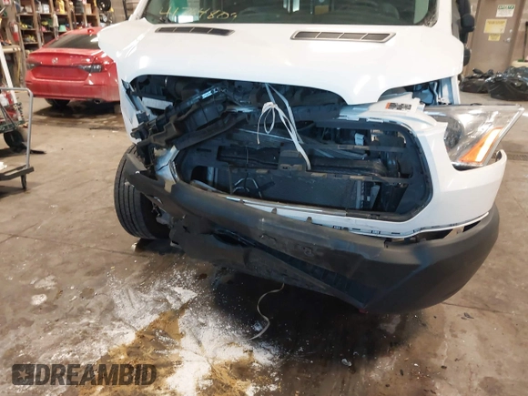 2019 Ford Transit с VIN 1FTYE2CMXKKA40544, выставлен на аукционе IAAI как лот 41364809 с пробегом 60 366 миль миль и . История ставок и продаж доступна на DreamBid. Изображение 6.