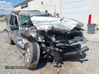 2007 Ford Explorer XLT z VIN 1FMEU63E27UA84955, wystawiony jako IAAI lot #42188664 z przebiegiem 162 939 mil mil oraz . Historia ofert i sprzedaży dostępna na DreamBid. Obrazek 6.