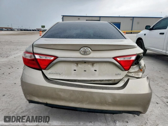 2017 Toyota Camry XLE z VIN 4T1BF1FK3HU630357, wystawiony jako Copart lot #60201805 z przebiegiem 162 740 mil mil oraz Szkoda całkowita • Salvage title. Historia ofert i sprzedaży dostępna na DreamBid. Obrazek 6.
