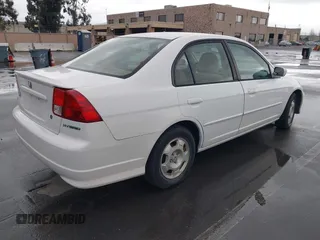 2005 Honda Civic with VIN JHMES96685S024184, listed as a IAAI auction lot 41937588 with 97,161 mi miles and . Bid and sale history available at DreamBid. Image 4.