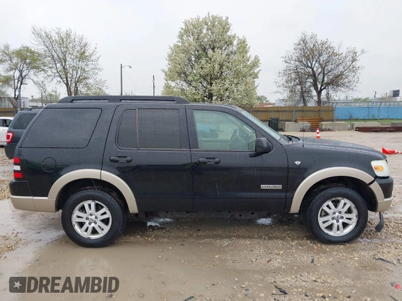 2008 Ford Explorer Eddie Bauer z VIN 1FMEU74898UA65738, wystawiony jako IAAI lot #42128794 z przebiegiem 191 042 mil mil oraz . Historia ofert i sprzedaży dostępna na DreamBid. Obrazek 13.