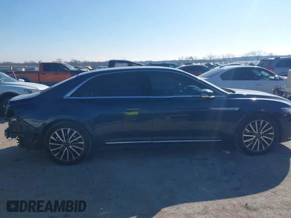 2017 Lincoln Continental Select z VIN 1LN6L9SK1H5607751, wystawiony jako IAAI lot #41635036 z przebiegiem 161 727 mil mil oraz . Historia ofert i sprzedaży dostępna na DreamBid. Obrazek 14.