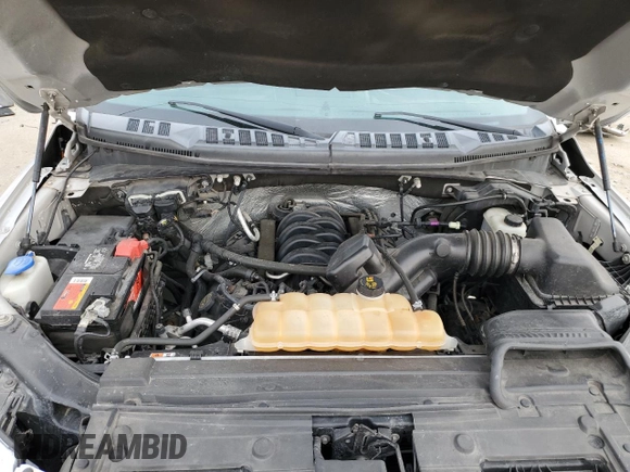2016 Ford F-150 XLT with VIN 1FTFX1EF6GFD16440, listed as a Copart auction lot 49329365 with 122,704 mi miles and Salvage Title. Bid and sale history available at carsss.com. Image 12.