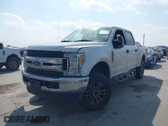2018 Ford F-250 XL с VIN 1FT7W2B67JEC61723, выставлен на аукционе IAAI как лот 42044635 с пробегом 249 979 миль миль и . История ставок и продаж доступна на DreamBid. Изображение 17.