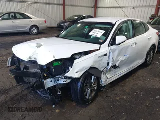 2019 Kia Optima LX with VIN 5XXGT4L33KG363512, listed as a IAAI auction lot 41824631 with 105,034 mi miles. Bid and sale history available at carsss.com. Image 6.