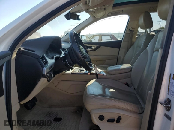 2017 Audi Q7 Premium with VIN WA1AHAF71HD044773, listed as a Copart auction lot 76678044 with 95,722 mi miles and Salvage title. Bid and sale history available at DreamBid. Image 7.