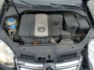 2009 Volkswagen Jetta S с VIN 3VWJZ71KX9M176970, выставлен на аукционе Copart как лот 54120525 с пробегом 111 115 миль миль и Списание • Salvage title. История ставок и продаж доступна на DreamBid. Изображение 11.