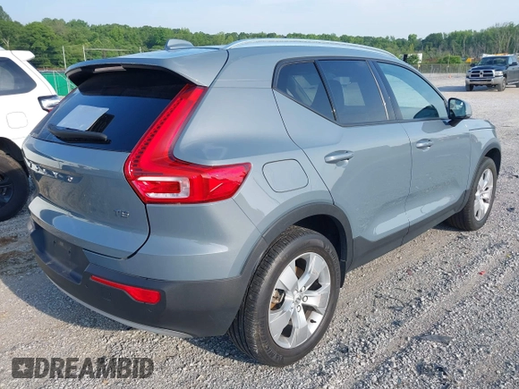 2022 Volvo XC40 Momentum with VIN YV4162UK3N2758515, listed as a IAAI auction lot 42468259 with 50,132 mi miles and . Bid and sale history available at DreamBid. Image 4.