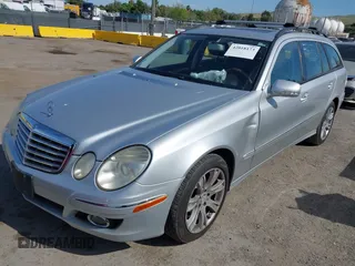 2009 Mercedes-Benz E 350 with VIN WDBUH87X29B446372, listed as a IAAI auction lot 42018173 with 276,831 mi miles and . Bid and sale history available at DreamBid. Image 2.