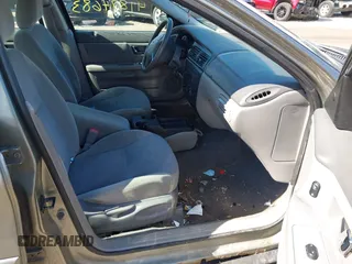 2002 Ford Taurus SES Standard with VIN 1FAFP55UX2G272540, listed as a IAAI auction lot 41874683 with 199,073 mi miles. Bid and sale history available at carsss.com. Image 5.