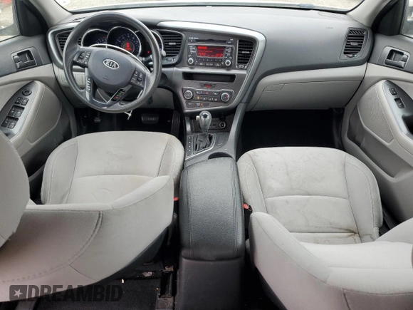 2012 Kia Optima LX z VIN 5XXGM4A73CG033597, wystawiony jako Copart lot #59585515 z przebiegiem 141 577 mil mil oraz Szkoda całkowita • Salvage title. Historia ofert i sprzedaży dostępna na DreamBid. Obrazek 8.