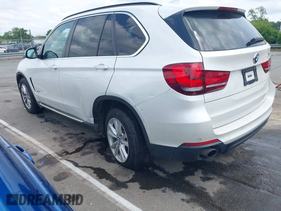 2014 BMW X5 sDrive35i z VIN 5UXKR2C54E0H34800, wystawiony jako IAAI lot #42110978 z przebiegiem 106 891 mil mil oraz . Historia ofert i sprzedaży dostępna na DreamBid. Obrazek 6.