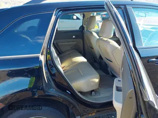 2008 Ford Edge SEL z VIN 2FMDK48C88BB30647, wystawiony jako IAAI lot #41012366 z przebiegiem 225 673 mil mil oraz . Historia ofert i sprzedaży dostępna na DreamBid. Obrazek 8.