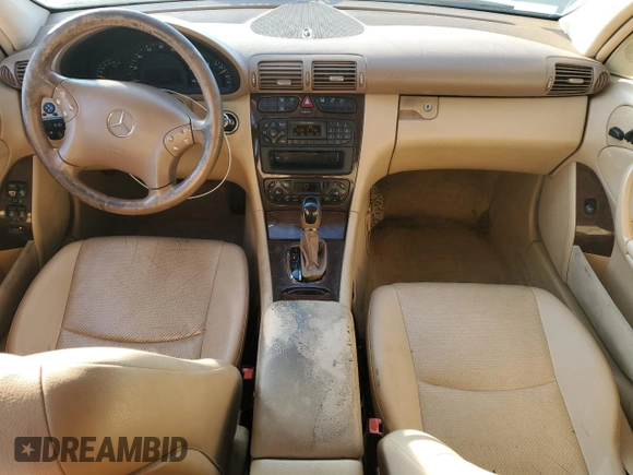 2002 Mercedes-Benz C 230/260/280/320 with VIN WDBRF64J42F196373, listed as a Copart auction lot 88166025 with 147,986 mi miles and Salvage Title. Bid and sale history available at DreamBid. Image 8.