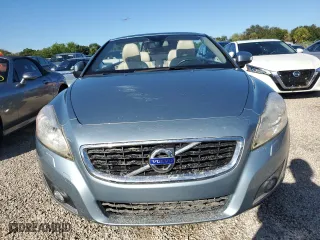 2013 Volvo C70 T5 with VIN YV1672MCXDJ141335, listed as a Copart auction lot 74384484 with 0 mi miles and Salvage Title. Bid and sale history available at carsss.com. Image 5.