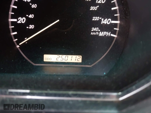2008 Lexus RX 350 with VIN 2T2GK31U38C035396, listed as a IAAI auction lot 42105364 with 250,112 mi miles and . Bid and sale history available at DreamBid. Image 15.