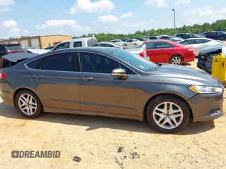 2016 Ford Fusion SE with VIN 3FA6P0HD8GR162875, listed as a IAAI auction lot 42434422 with 200,000 mi miles and . Bid and sale history available at DreamBid. Image 13.