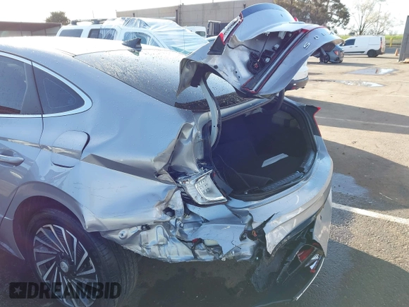2023 Hyundai Sonata SEL with VIN KMHL34JJ5PA071052, listed as a IAAI auction lot 41825073 with 56,370 mi miles and . Bid and sale history available at DreamBid. Image 6.