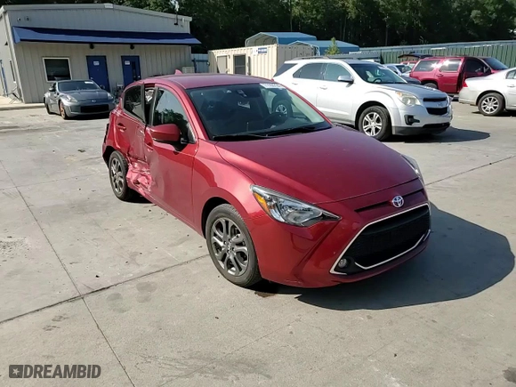 2020 Toyota Yaris Hatchback LE with VIN 3MYDLBJV0LY707643, listed as a Copart auction lot 71166724 with 21,664 mi miles and Salvage Title. Bid and sale history available at carsss.com. Image 13.