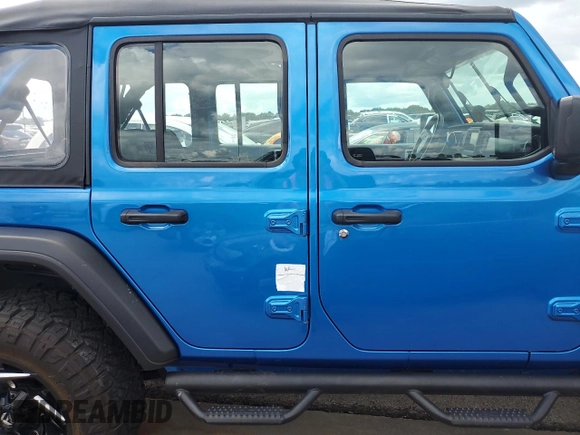 2022 Jeep Wrangler Unlimited Willys with VIN 1C4HJXDN0NW254617, listed as a Copart auction lot 74772844 with Not Provided miles and Non Repairable. Bid and sale history available at DreamBid. Image 13.