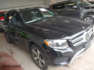 2016 Mercedes-Benz GLC with VIN WDC0G4KB0GF065787, listed as a IAAI auction lot 39652715 with 92,849 mi miles. Bid and sale history available at carsss.com. Image 1.