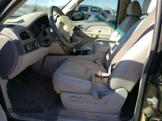 2007 Chevrolet Suburban LTZ with VIN 3GNFK16347G260054, listed as a Copart auction lot 70773884 with Not Provided miles and Salvage Title. Bid and sale history available at carsss.com. Image 7.