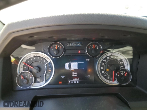 2017 Ram 1500 Big Horn z VIN 1C6RR7TT8HS822368, wystawiony jako Copart lot #45978735 z przebiegiem 94 482 mil mil oraz Szkoda całkowita • Salvage title. Historia ofert i sprzedaży dostępna na DreamBid. Obrazek 9.