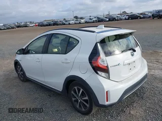 2018 Toyota Prius One with VIN JTDKDTB39J1599675, listed as a IAAI auction lot 42041921 with 64,586 mi miles and . Bid and sale history available at DreamBid. Image 3.