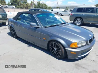 2001 BMW 3 Series 330Ci with VIN WBABS53401JU81570, listed as a IAAI auction lot 42773272 with 185,948 mi miles and . Bid and sale history available at DreamBid. Image 1.
