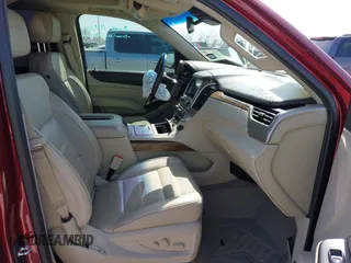2020 GMC Yukon XL Denali with VIN 1GKS1HKJ3LR238701, listed as a IAAI auction lot 41724274 with 107,323 mi miles and . Bid and sale history available at DreamBid. Image 5.