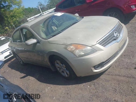 2009 Nissan Altima 2.5 S with VIN 1N4AL21EX9N513182, listed as a IAAI auction lot 42085758 with 256,655 mi miles. Bid and sale history available at carsss.com. Image 1.