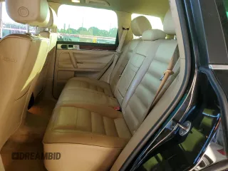 2007 Volkswagen Touareg V6 with VIN WVGZE77L77D002814, listed as a Copart auction lot 82108304 with 140,844 mi miles and Clean Title. Bid and sale history available at DreamBid. Image 11.