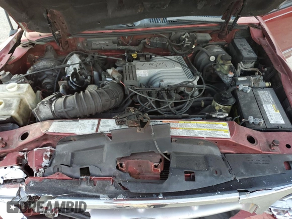 1997 Ford Explorer XLT z VIN 1FMDU35P1VZB19378, wystawiony jako Copart lot #63398615 z przebiegiem 196 516 mil mil oraz Szkoda całkowita • Salvage title. Historia ofert i sprzedaży dostępna na DreamBid. Obrazek 12.