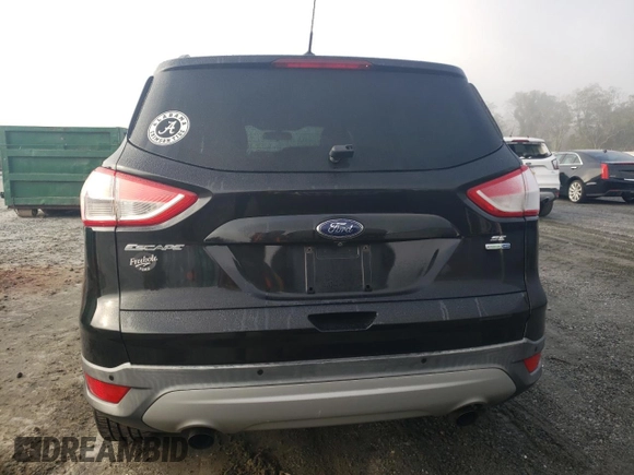 2014 Ford Escape SE with VIN 1FMCU9GX2EUC86115, listed as a Copart auction lot 82810324 with 212,346 mi miles and Salvage Title. Bid and sale history available at DreamBid. Image 6.