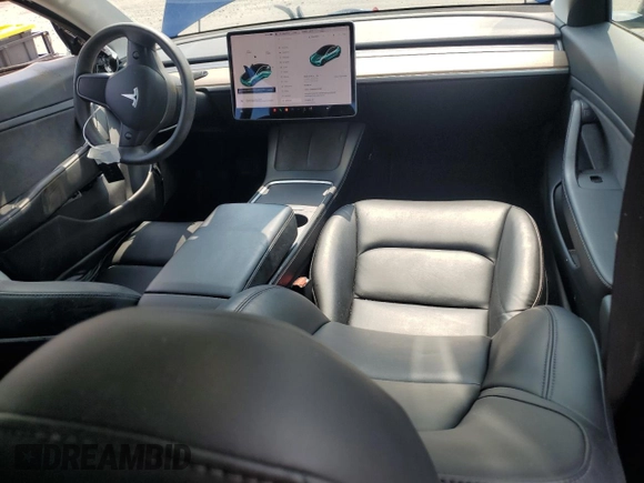 2021 Tesla Model 3 Long Range z VIN 5YJ3E1EB5MF853256, wystawiony jako Copart lot #60751685 z przebiegiem 58 959 mil mil oraz Szkoda całkowita • Salvage title. Historia ofert i sprzedaży dostępna na DreamBid. Obrazek 8.