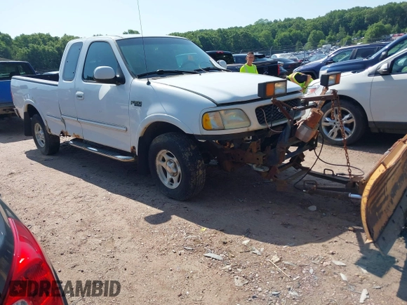 1997 Ford F-150 XL с VIN 1FTDX18W3VNC56963, выставлен на аукционе IAAI как лот 42527974 с пробегом 196 378 миль миль и . История ставок и продаж доступна на DreamBid. Изображение 1.