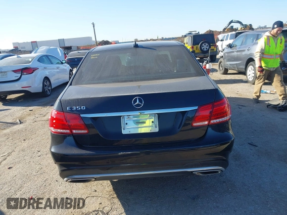 2014 Mercedes-Benz E-Class E 350 Sport with VIN WDDHF5KB0EA789299, listed as a IAAI auction lot 41763844 with 105,253 mi miles. Bid and sale history available at carsss.com. Image 16.