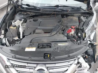 2017 Nissan Altima SV with VIN 1N4AL3AP2HC479630, listed as a IAAI auction lot 41418451 with 117,828 mi miles and . Bid and sale history available at carsss.com. Image 10.