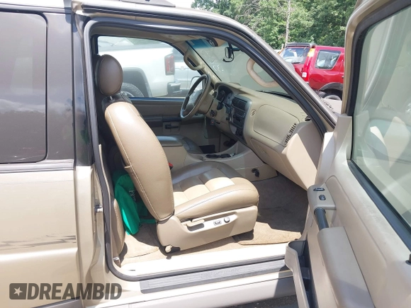 2003 Ford Explorer Sport XLS with VIN 1FMZU70E63UA77741, listed as a IAAI auction lot 42727206 with 117,309 mi miles and . Bid and sale history available at DreamBid. Image 5.