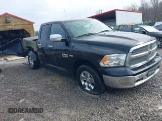 2016 Ram 1500 SLT z VIN 1C6RR6GT0GS361072, wystawiony jako IAAI lot #41452990 z przebiegiem 148 972 mil mil oraz . Historia ofert i sprzedaży dostępna na DreamBid. Obrazek 1.