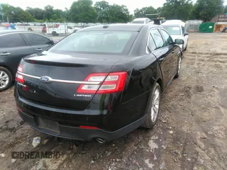 2019 Ford Taurus Limited с VIN 1FAHP2F85KG106645, выставлен на аукционе IAAI как лот 42334311 с пробегом 83 406 миль миль и . История ставок и продаж доступна на DreamBid. Изображение 4.