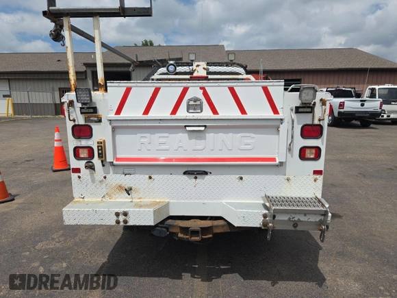 2015 Ford F-250 XL with VIN 1FD7X2B66FEC84863, listed as a IAAI auction lot 42791463 with 263,872 mi miles and . Bid and sale history available at DreamBid. Image 1.