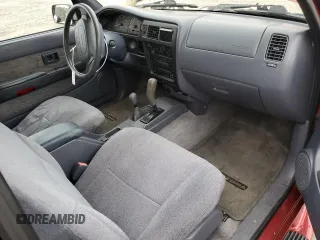 1998 Toyota Tacoma with VIN 4TAWN72N3WZ005058, listed as a Copart auction lot 46422845 with Not Provided miles and Salvage Title. Bid and sale history available at DreamBid. Image 8.