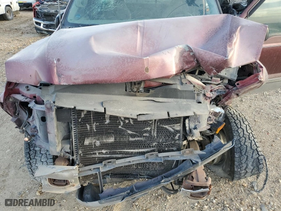 2000 Ford Super Duty F-250 XL with VIN 1FTNW21F7YEC96958, listed as a Copart auction lot 48067115 with 189,652 mi miles and Salvage Title. Bid and sale history available at carsss.com. Image 11.