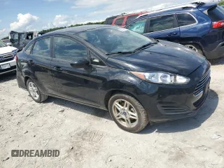 2018 Ford Fiesta SE z VIN 3FADP4BJ9JM123715, wystawiony jako Copart lot #58164015 z przebiegiem 83 768 mil mil oraz Szkoda całkowita • Salvage title. Historia ofert i sprzedaży dostępna na DreamBid. Obrazek 4.