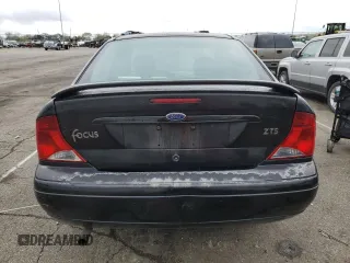 2003 Ford Focus ZTS with VIN 1FAFP38383W181376, listed as a Copart auction lot 75478074 with 179,142 mi miles and Salvage Title. Bid and sale history available at carsss.com. Image 6.