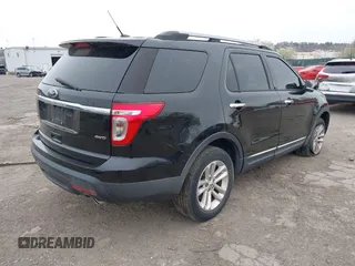 2013 Ford Explorer XLT with VIN 1FM5K8D84DGB67811, listed as a IAAI auction lot 41997626 with 108,596 mi miles and . Bid and sale history available at DreamBid. Image 4.